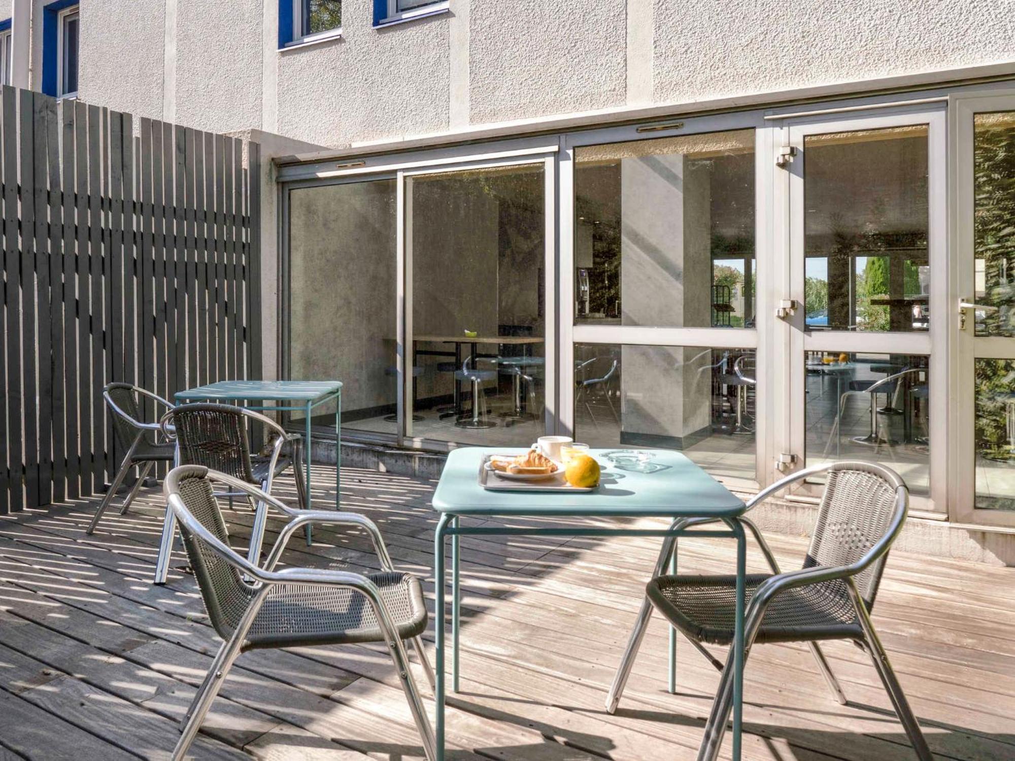 Ibis Budget Arles Sud Fourchon ภายนอก รูปภาพ